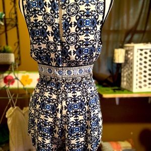 Very cute cheeky romper